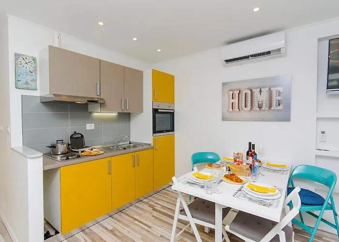 Apartment Blue Sun *